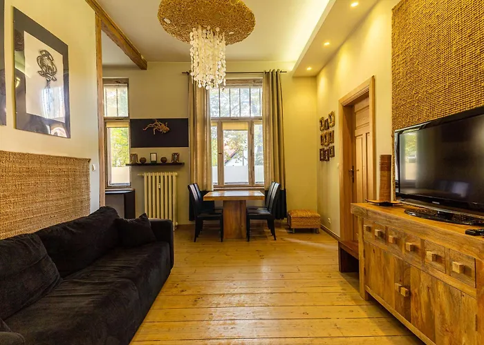 Africana Apartment By Grand Apartments